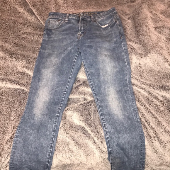 American Eagle Jeans *HOST PICK* - Picture 1 of 3